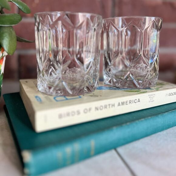 Vintage Crown Royal Whiskey Rocks Glass Starburst Crystal Tumbler Glasses Set 2 - Picture 4 of 6